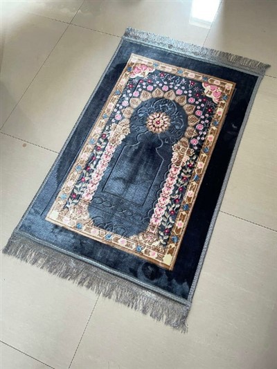 Podloga za molitve za povratnike